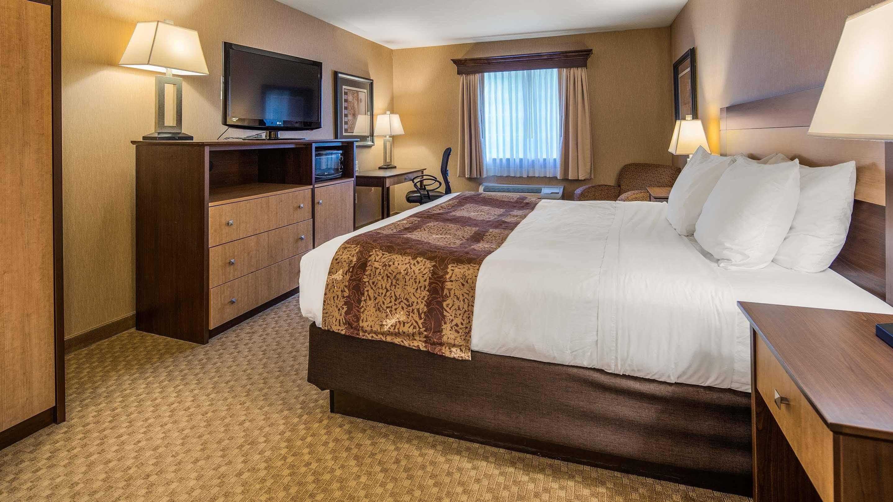 Crandon Inn & Suites Exteriér fotografie